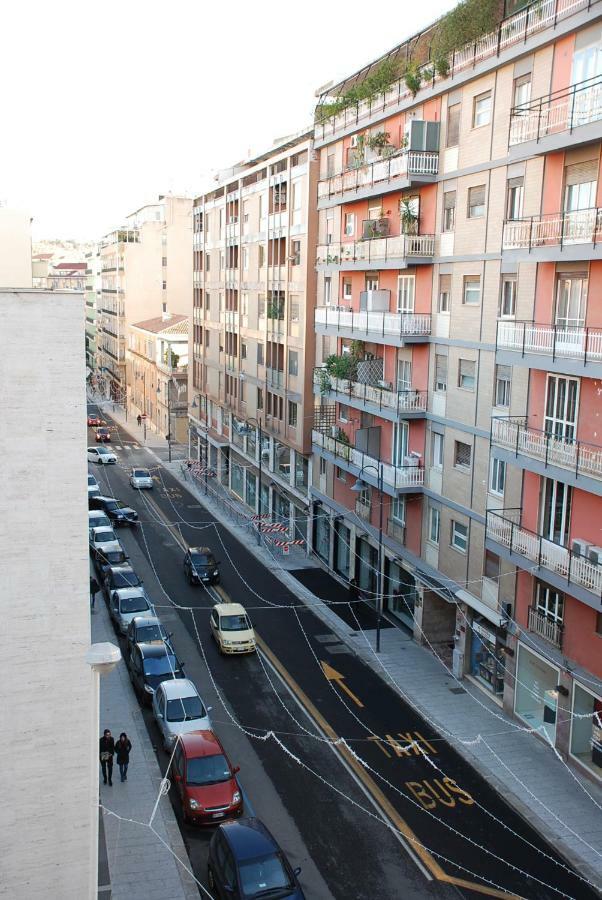 Dolce Sbadiglio 2 Hotel Cagliari Luaran gambar