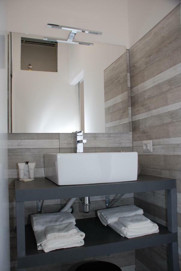 Dolce Sbadiglio 2 Hotel Cagliari Luaran gambar