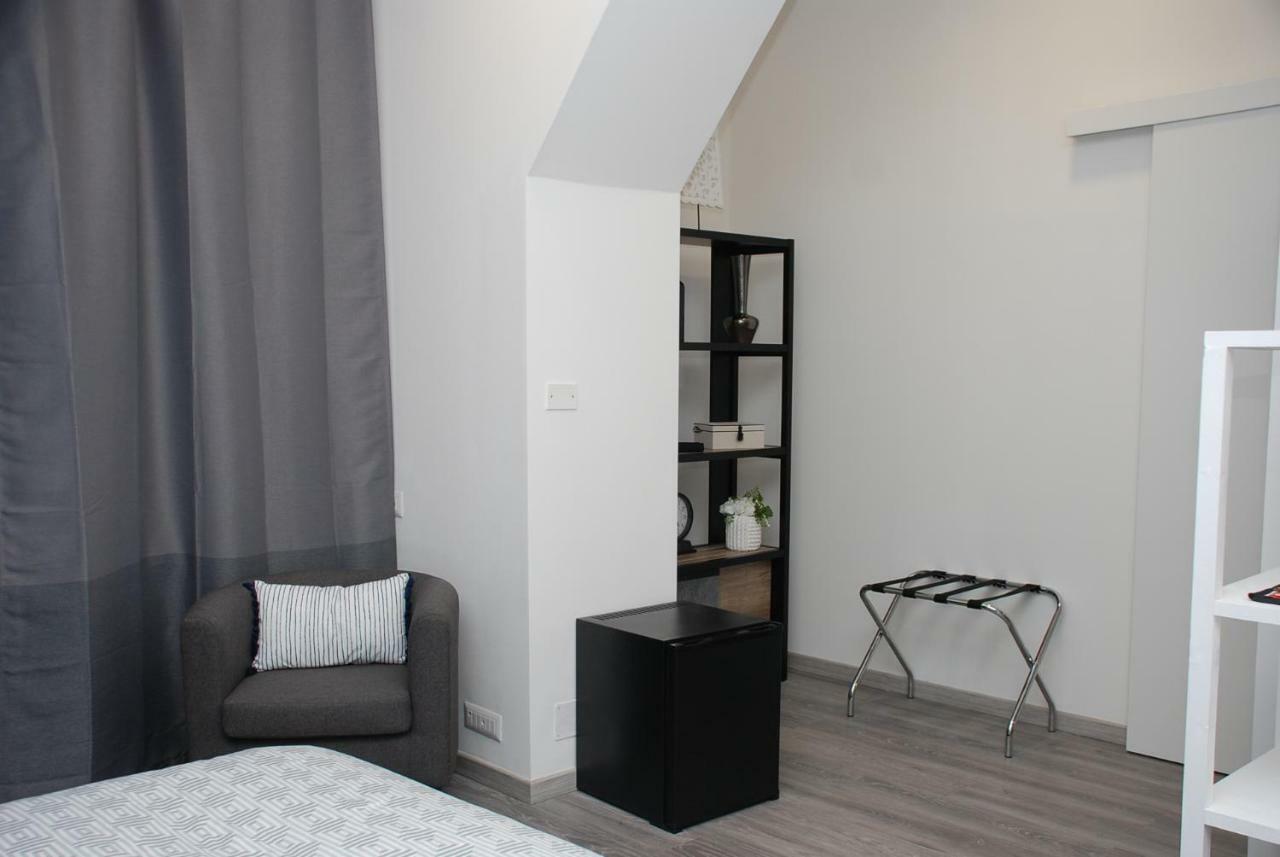 Dolce Sbadiglio 2 Hotel Cagliari Luaran gambar